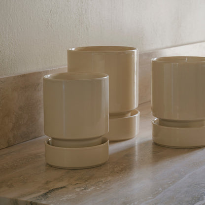 The Hoff Pot &amp; Saucer - Glaseret Sæt - Sandstone