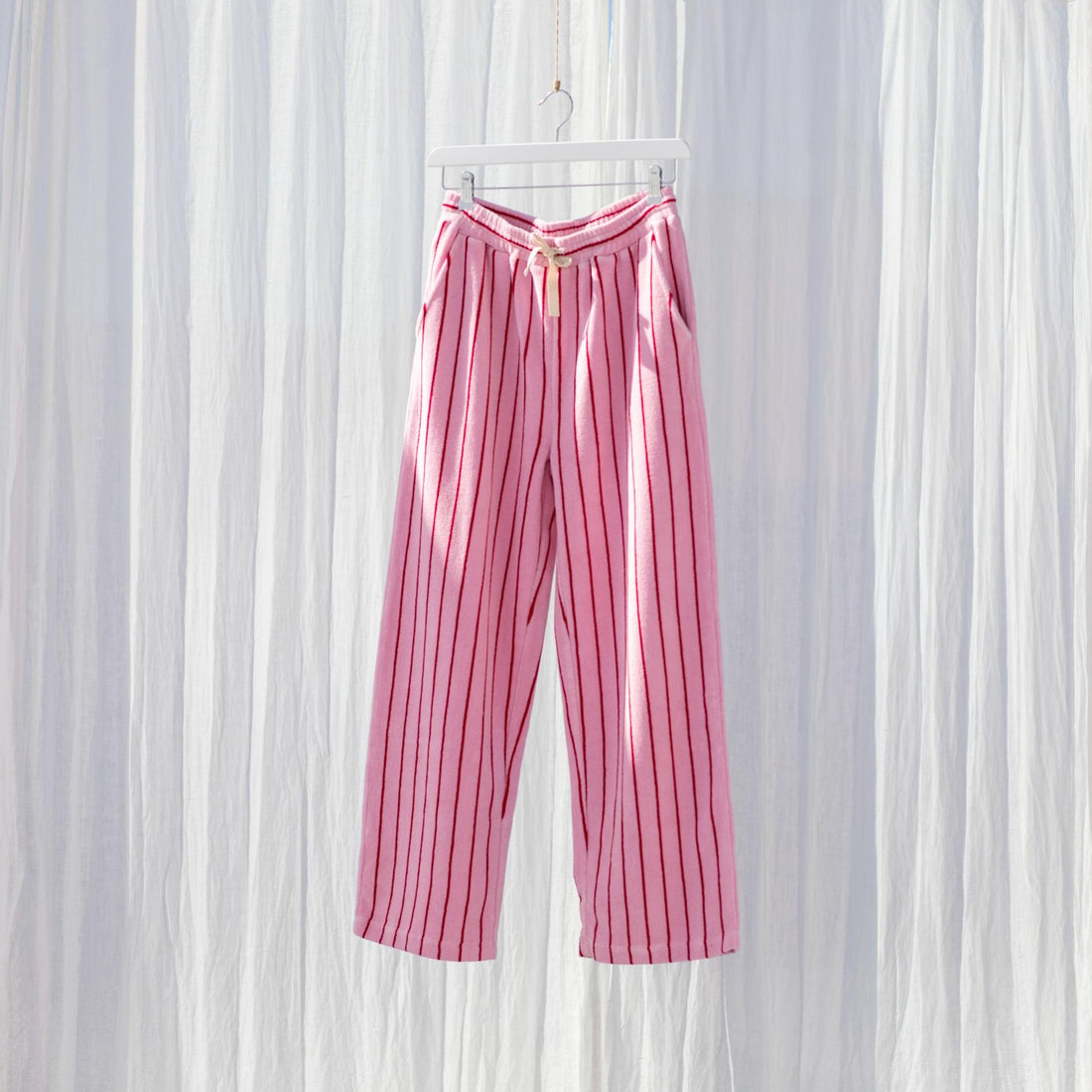 Bongusta Naram bukser i lyserød med rød stribe