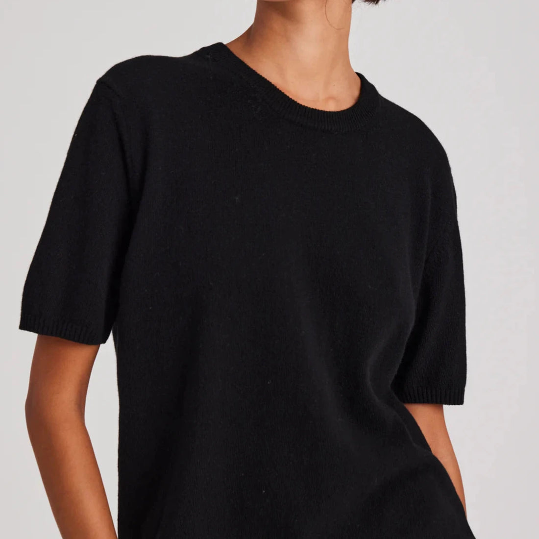 Ellia T-shirt Bluse - Cashmere - Black
