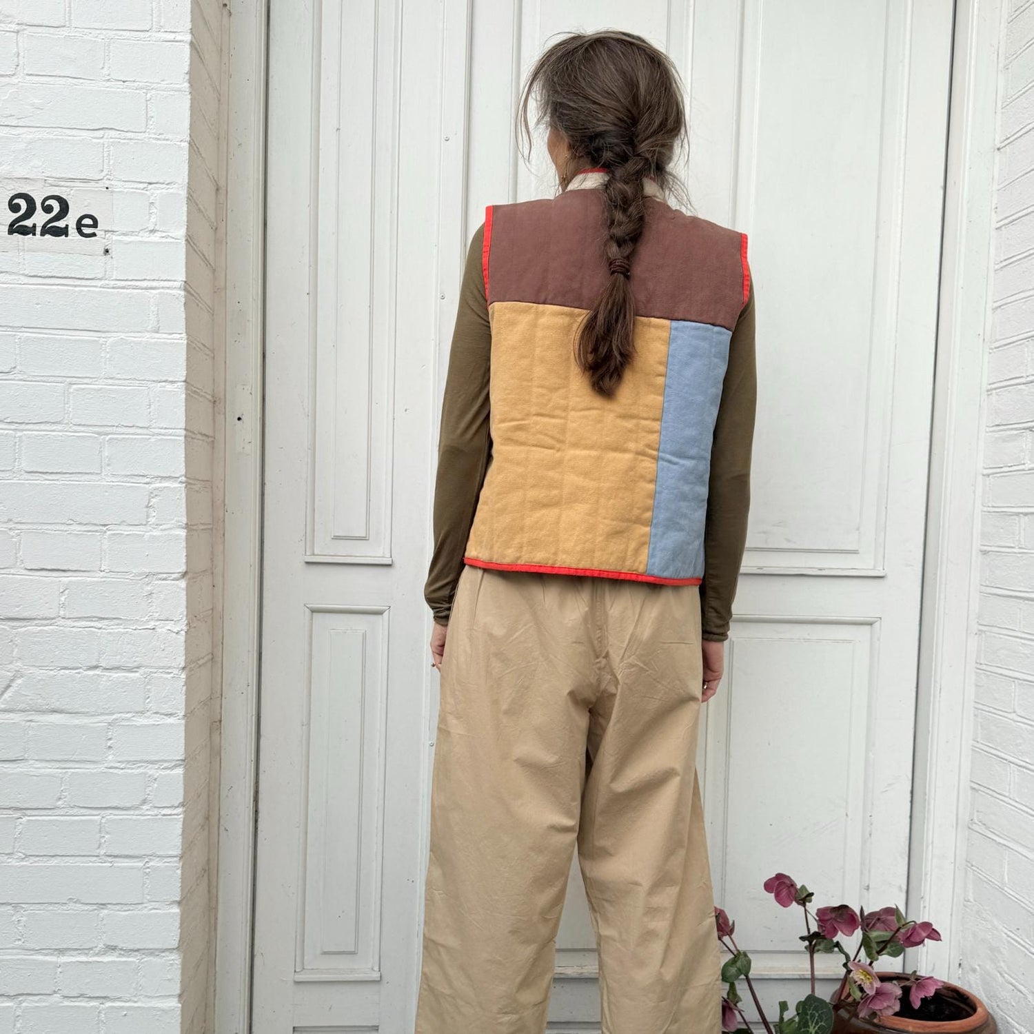 Stilfuld patchwork vest til hverdagsbrug