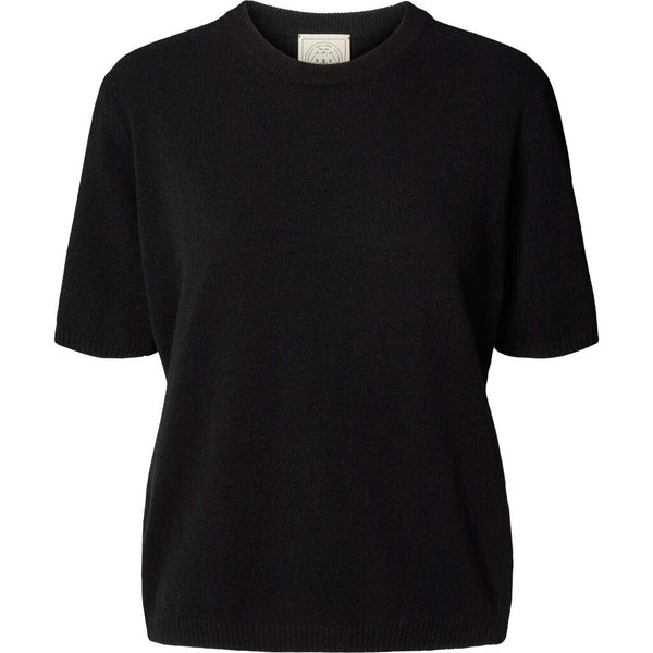 Ellia en sort kortærmet t-shirt strik bluse i cashmere. Blusen har rund hals og kortærmede ærmer. 