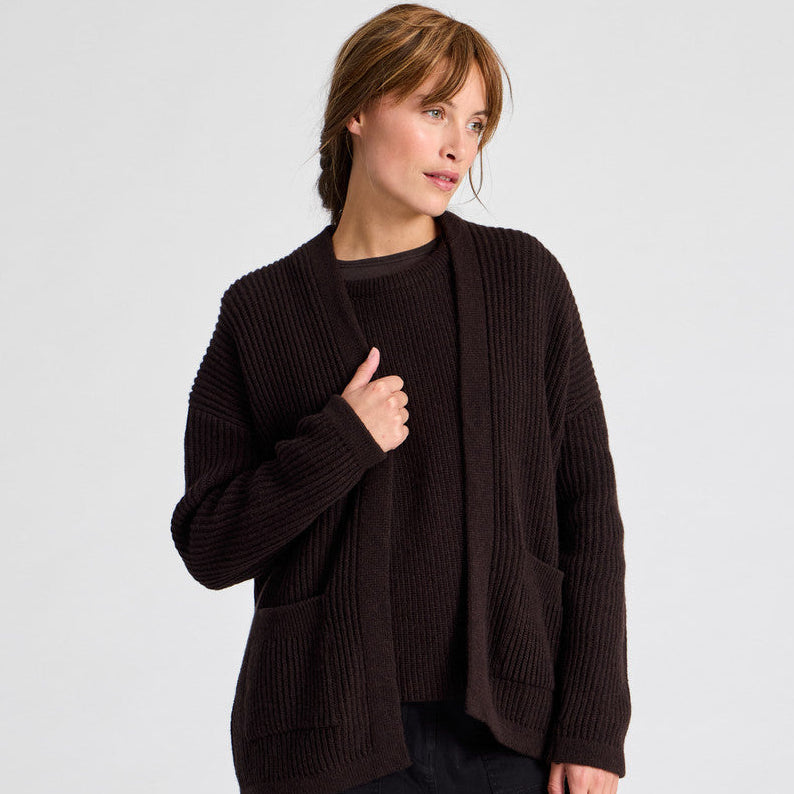 Mette Cardigan - 100% Lambswool - Mulch