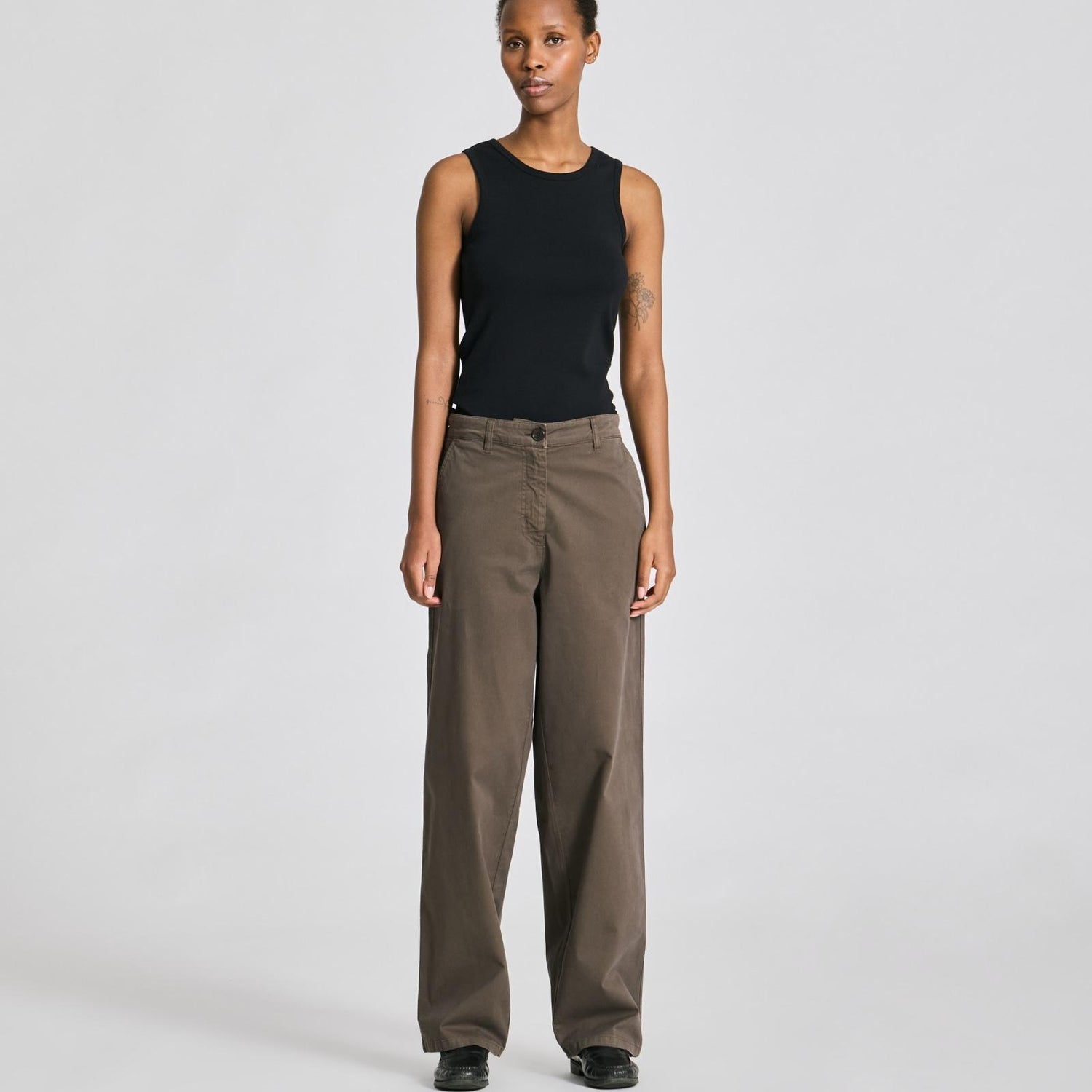 Natalie Bukser - Øko Bomuld - Black Olive