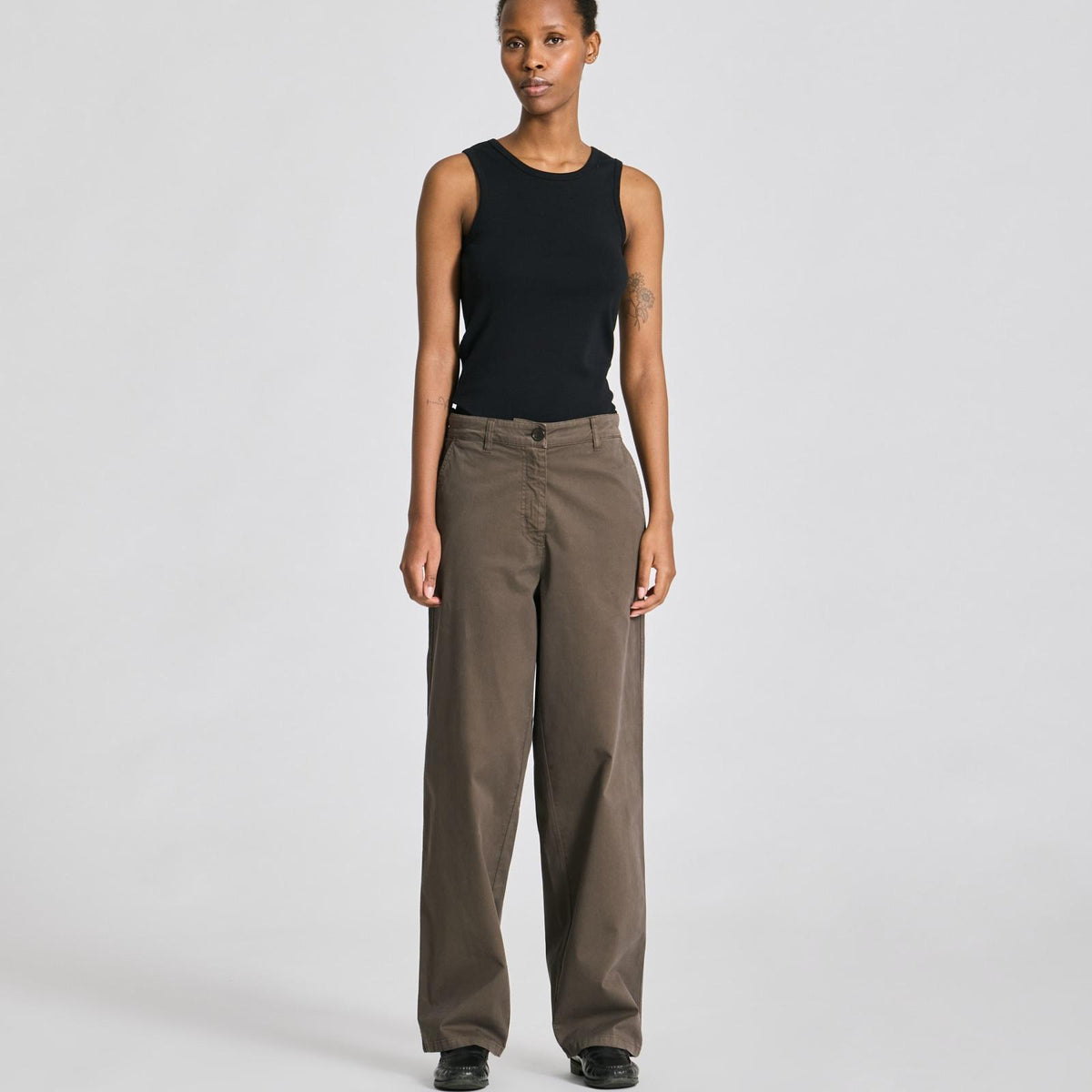 Natalie Bukser - Øko Bomuld - Black Olive