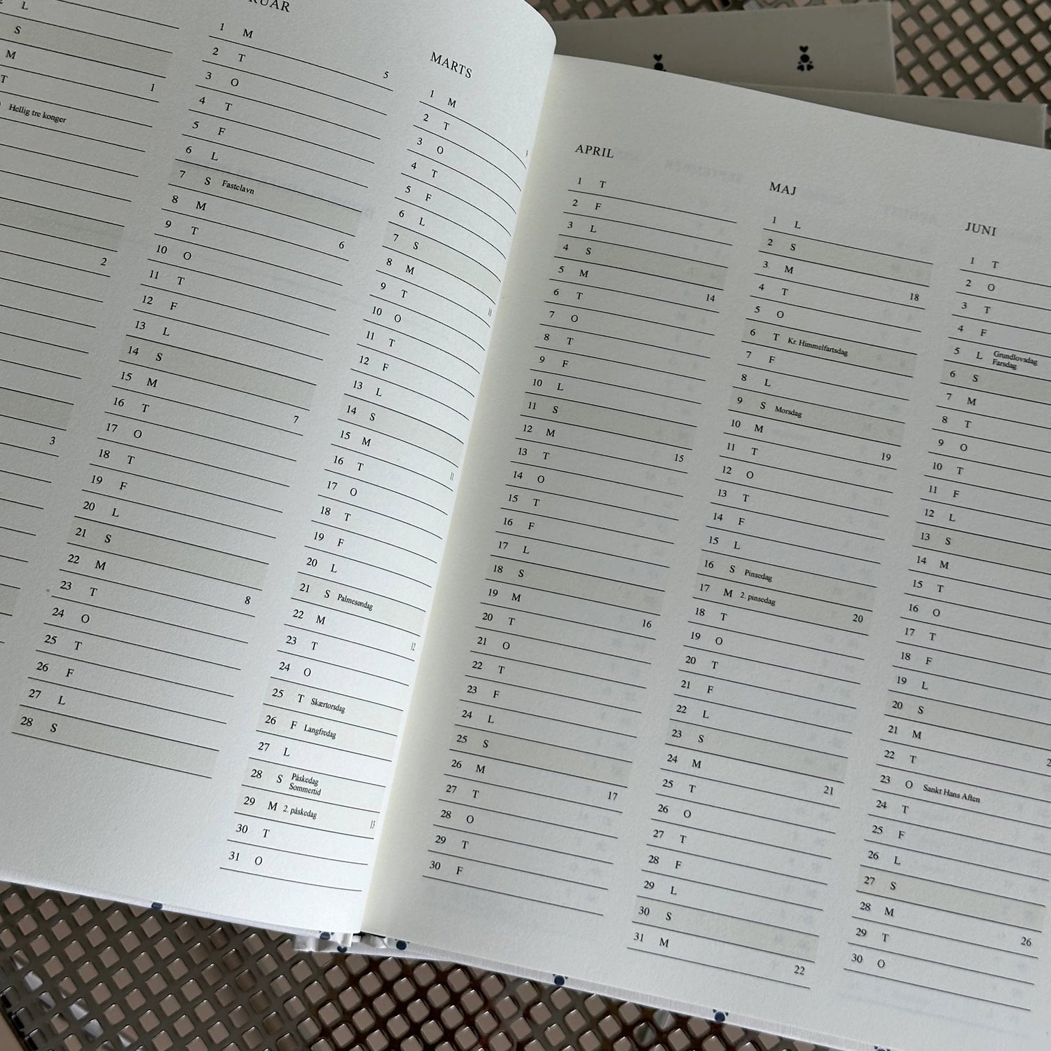 Ugekalender - Planner 2027
