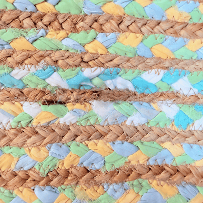 Håndflettet måtte fra JOU quilt, brug den i stuen, på badeværelset eller ved døren. 