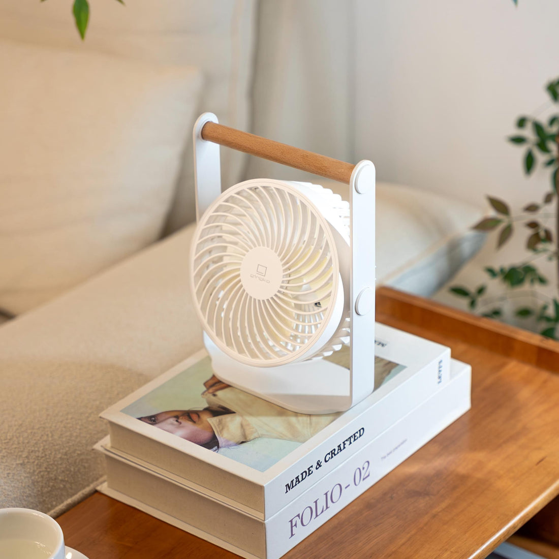 Lyra - Genopladelig Ventilator - White