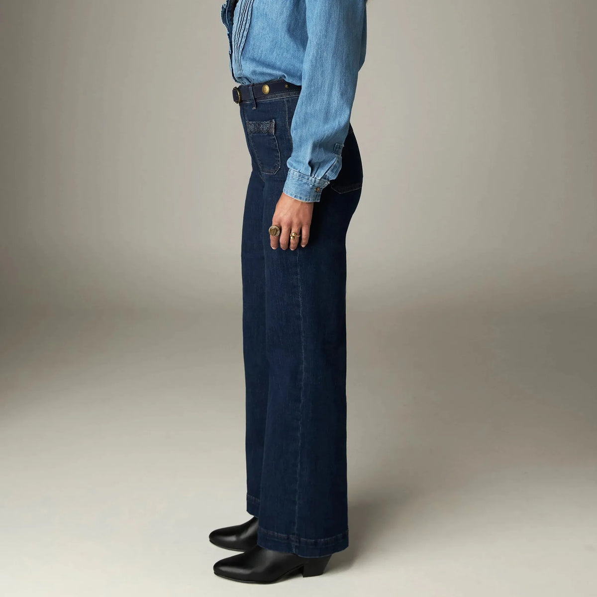Giulietta Bukser - Blue Denim
