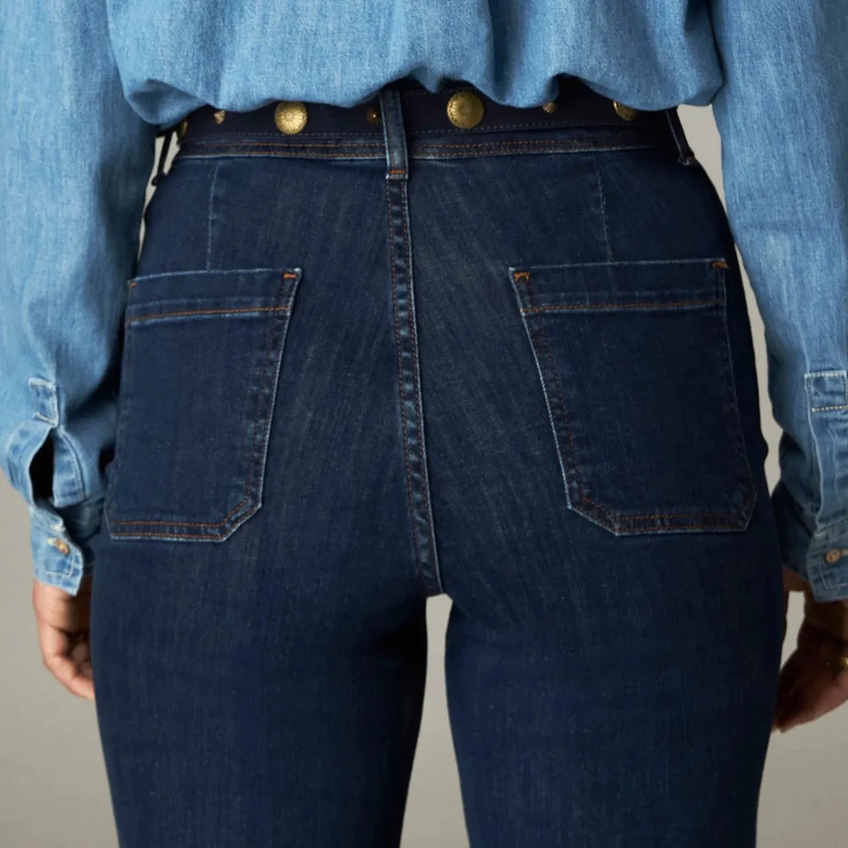 Giulietta Bukser - Blue Denim