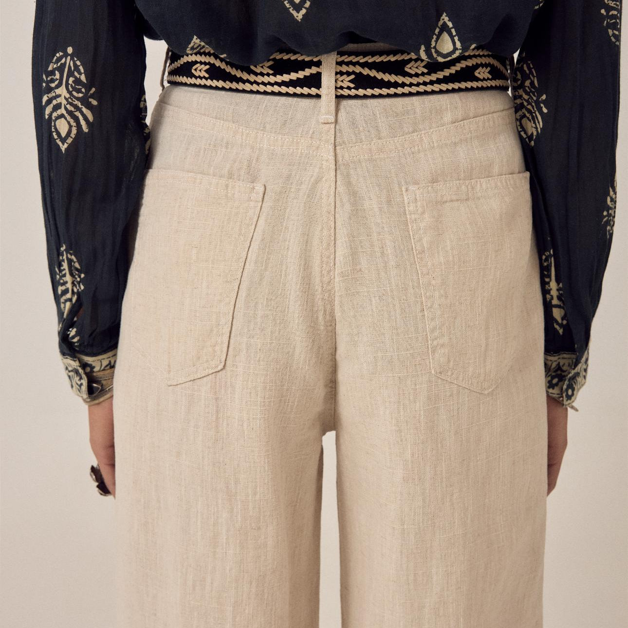 Marina Bukser - Sand