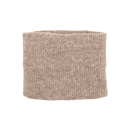 Blød beige halsedisse - perfekt til vinter og efterår