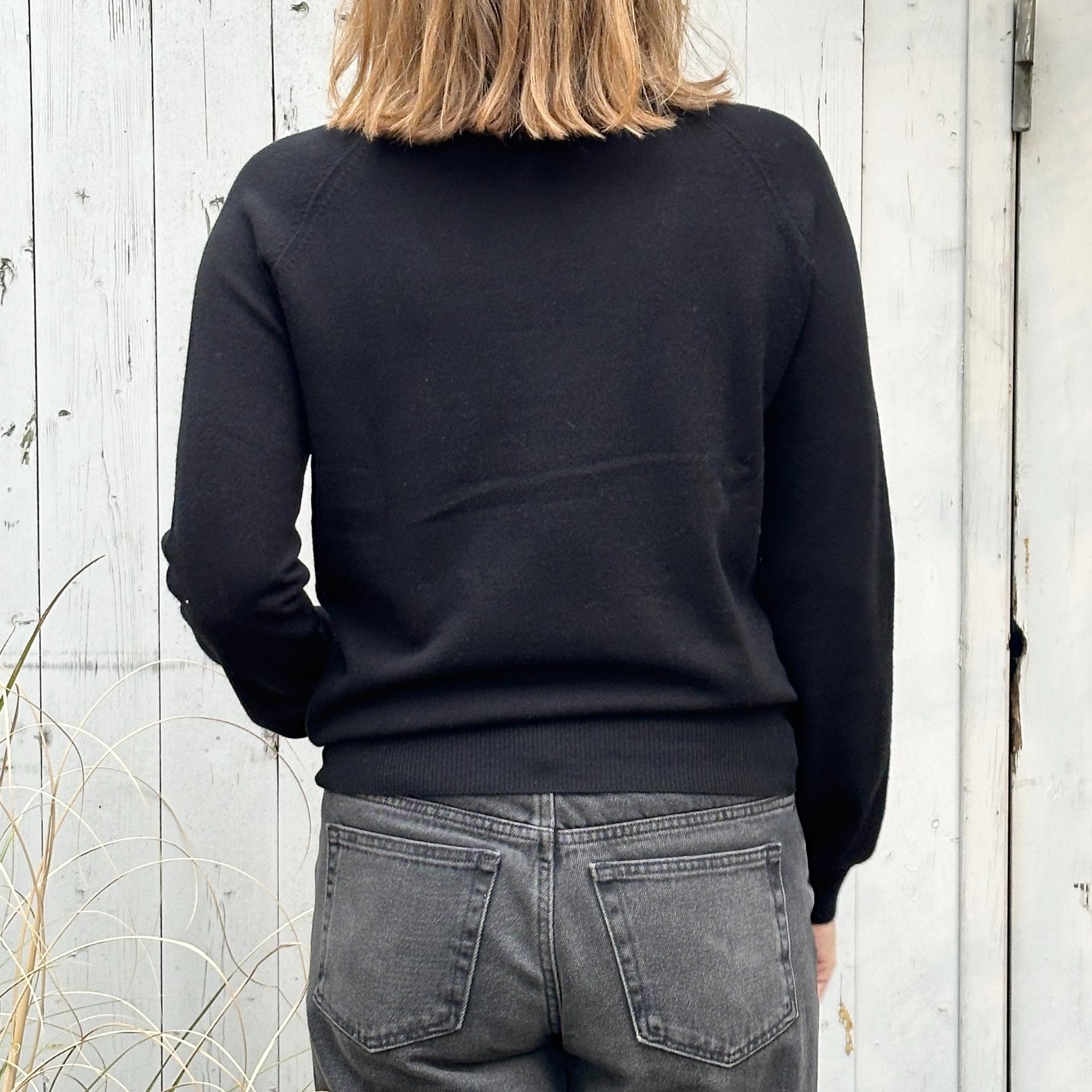 Raglan Crew Neck - Velvet Black