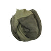 Et grønt tørklæde med en sort kant. Tørklædet er lavet i hør