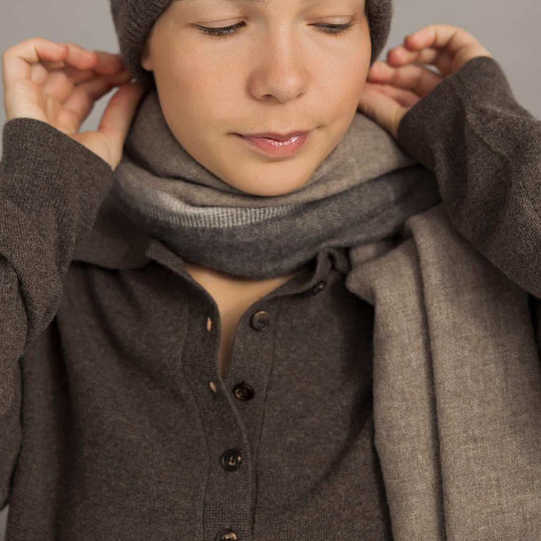 Fernando Tørklæde - Uld - Beige Greyish