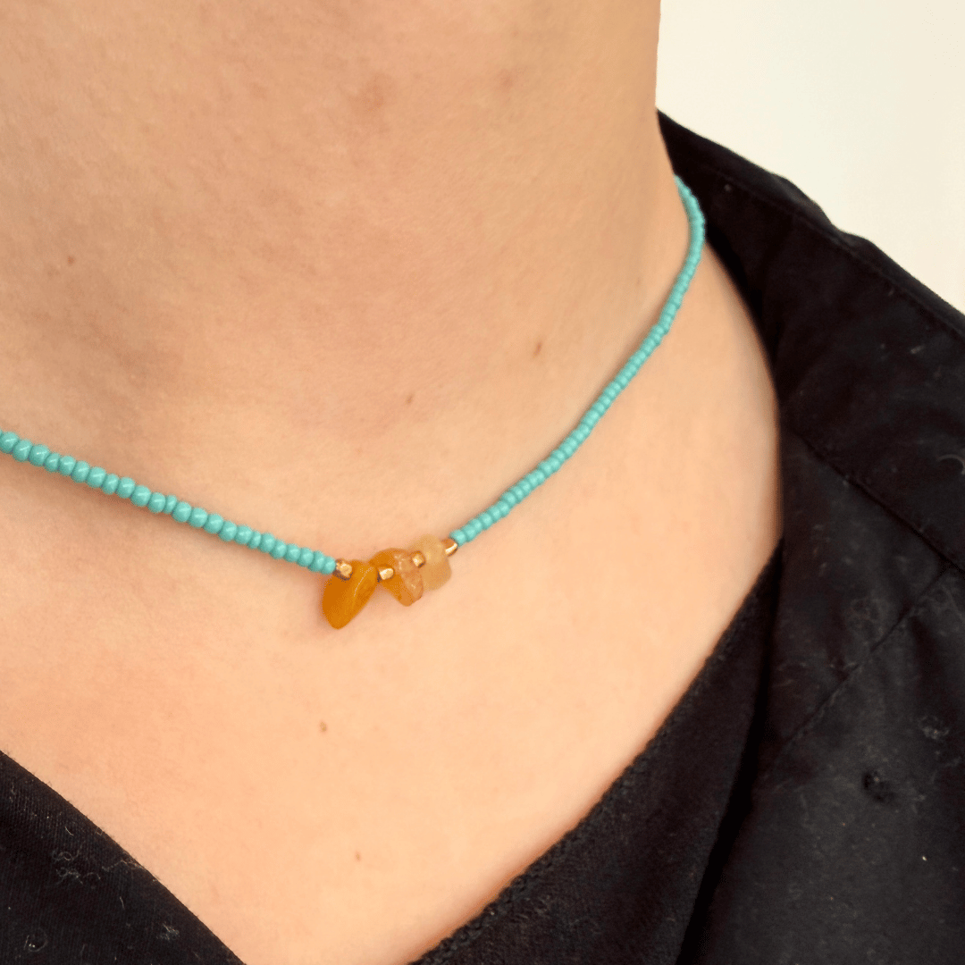 NURI Perlehalskæde m. Carneol - Turquoise