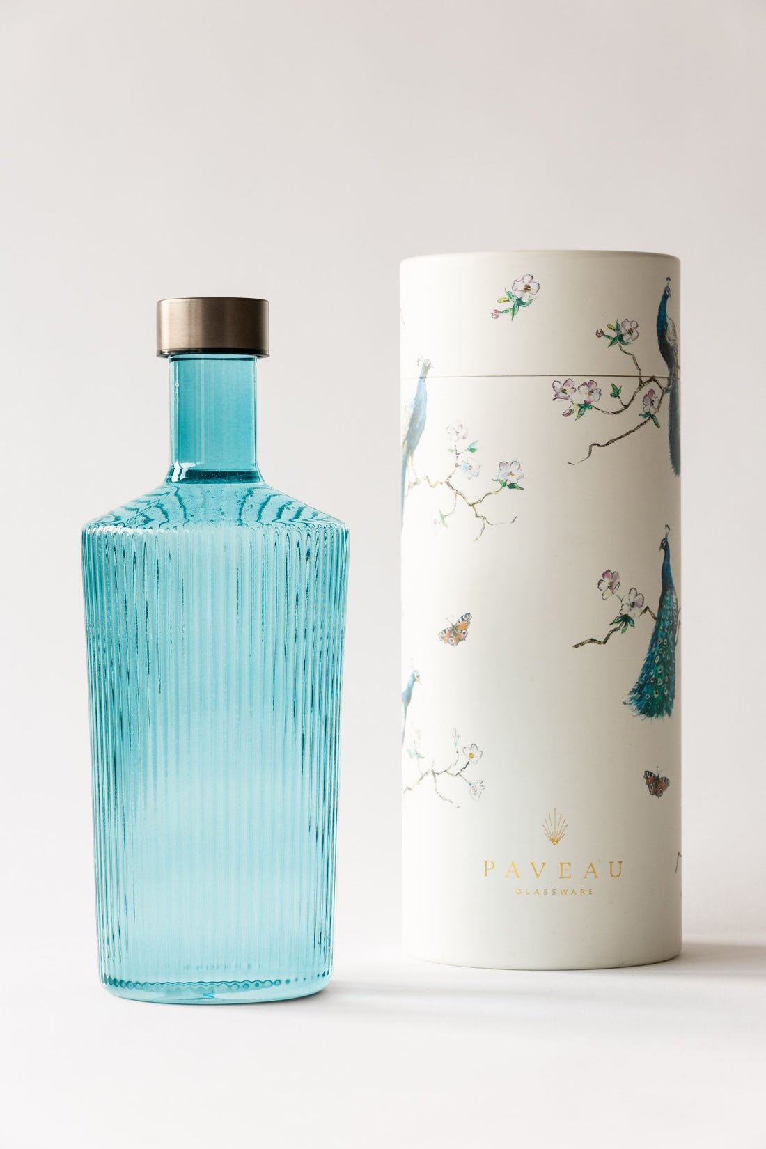 vandflaske i farvet glas. Denne er i farven &