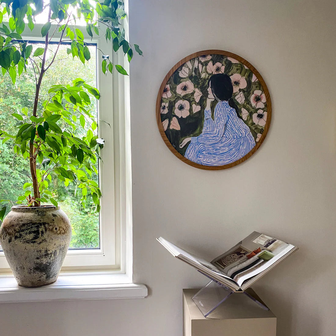 Rund Kunsttryk m. Ramme - Distant Thoughts