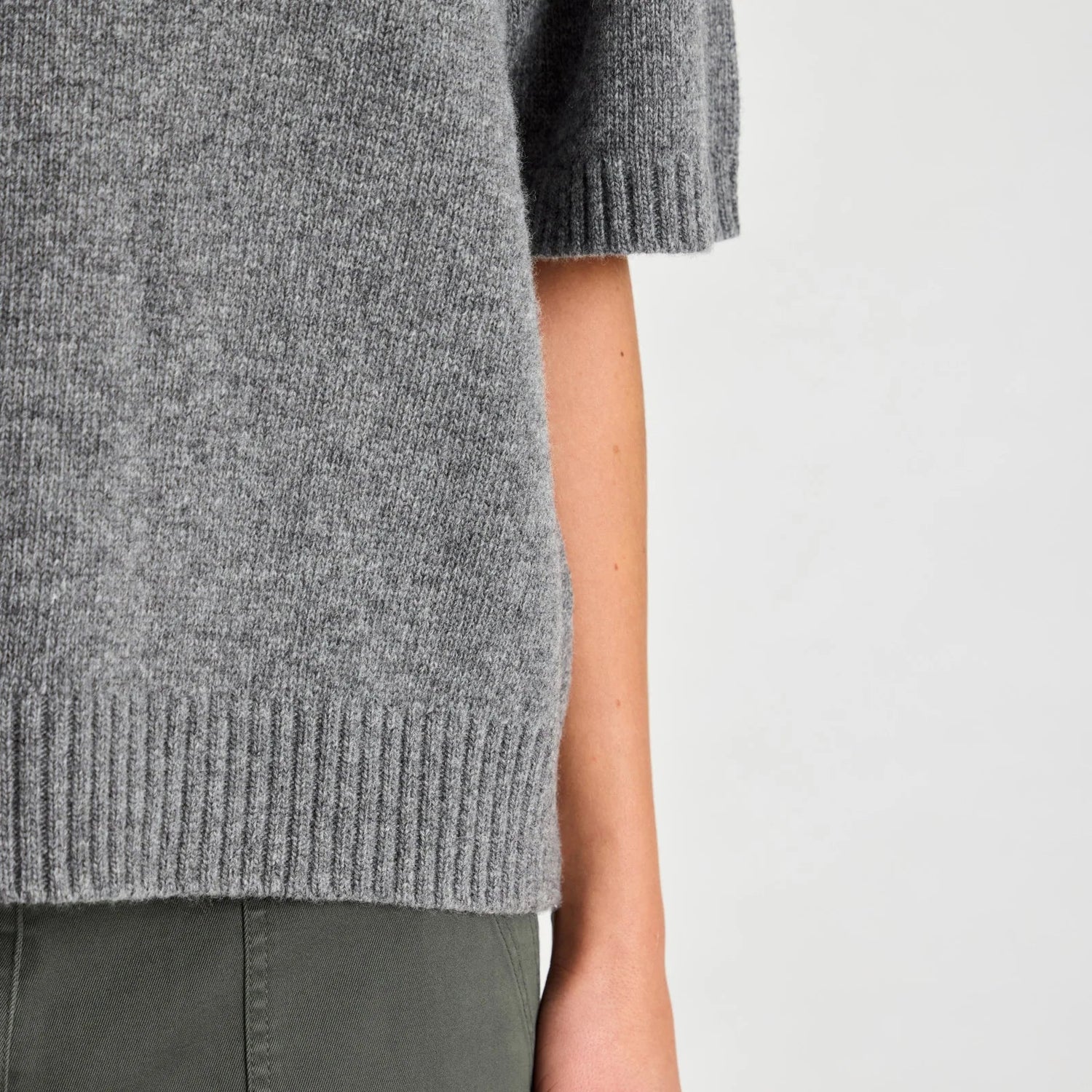 Tulle Jumper - 100% Lambswool - Grafiti Grey Melange