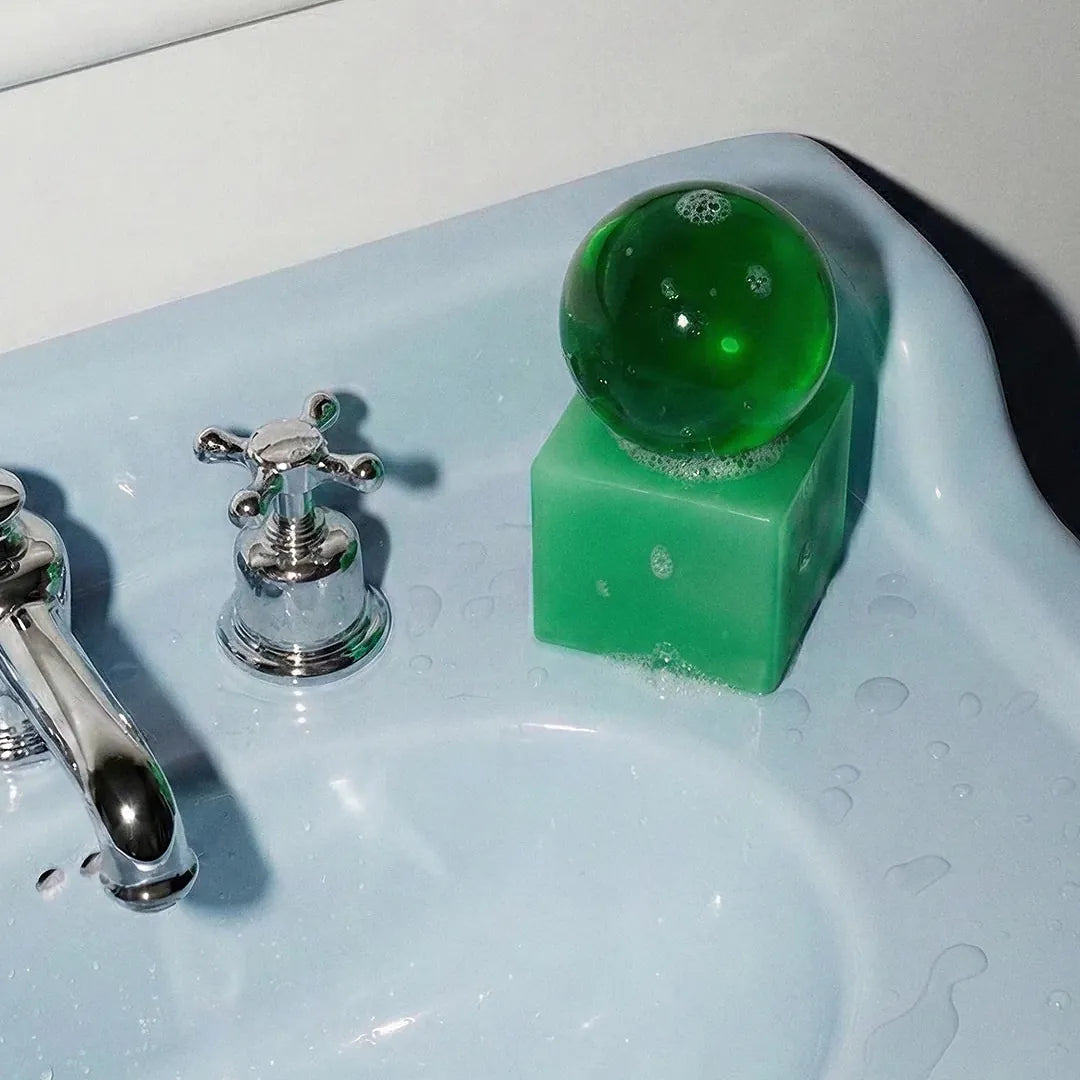 OBA Aloe Vera sæbe med drænende resinbase og frisk, grøn duft