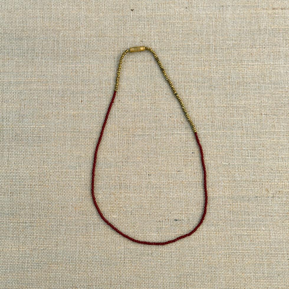 ANA Perlehalskæde - Maroon