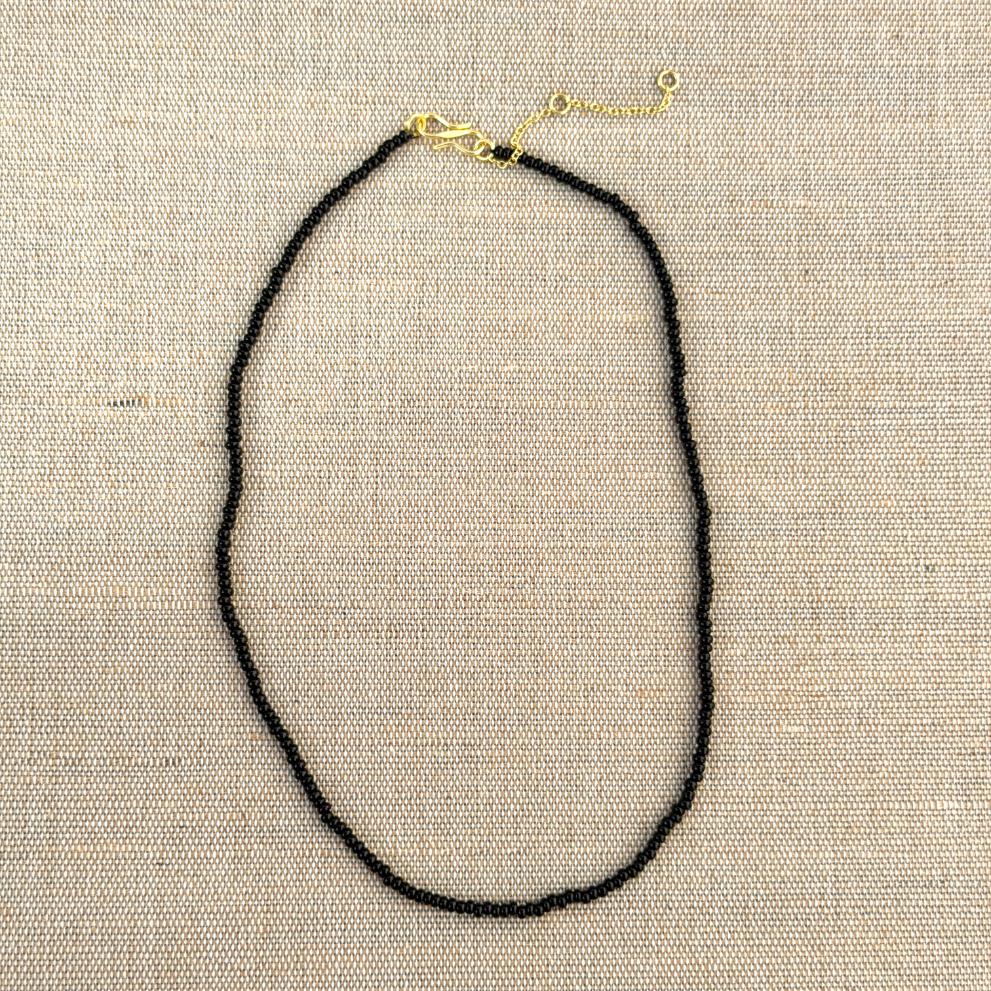 KALA Perlehalskæde - Black