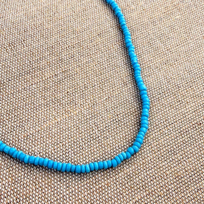 KALA Perlehalskæde - Light Blue