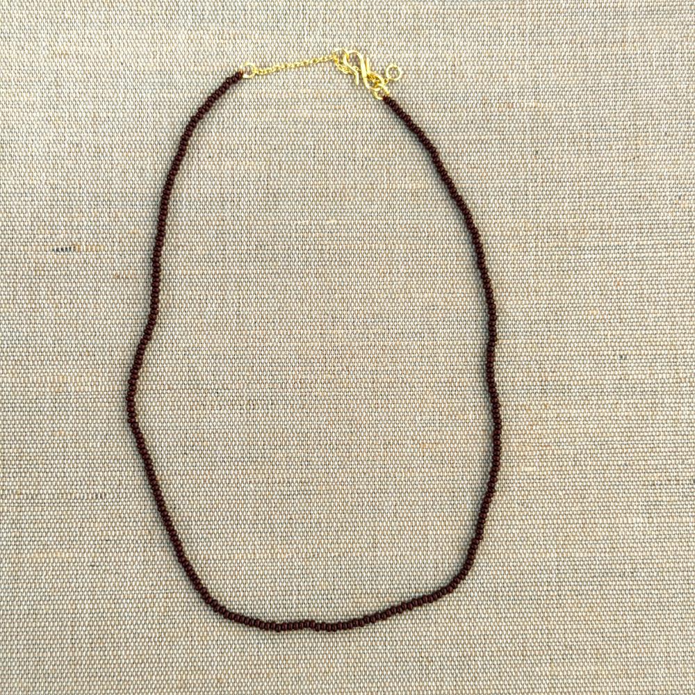 KALA Perlehalskæde - Maroon