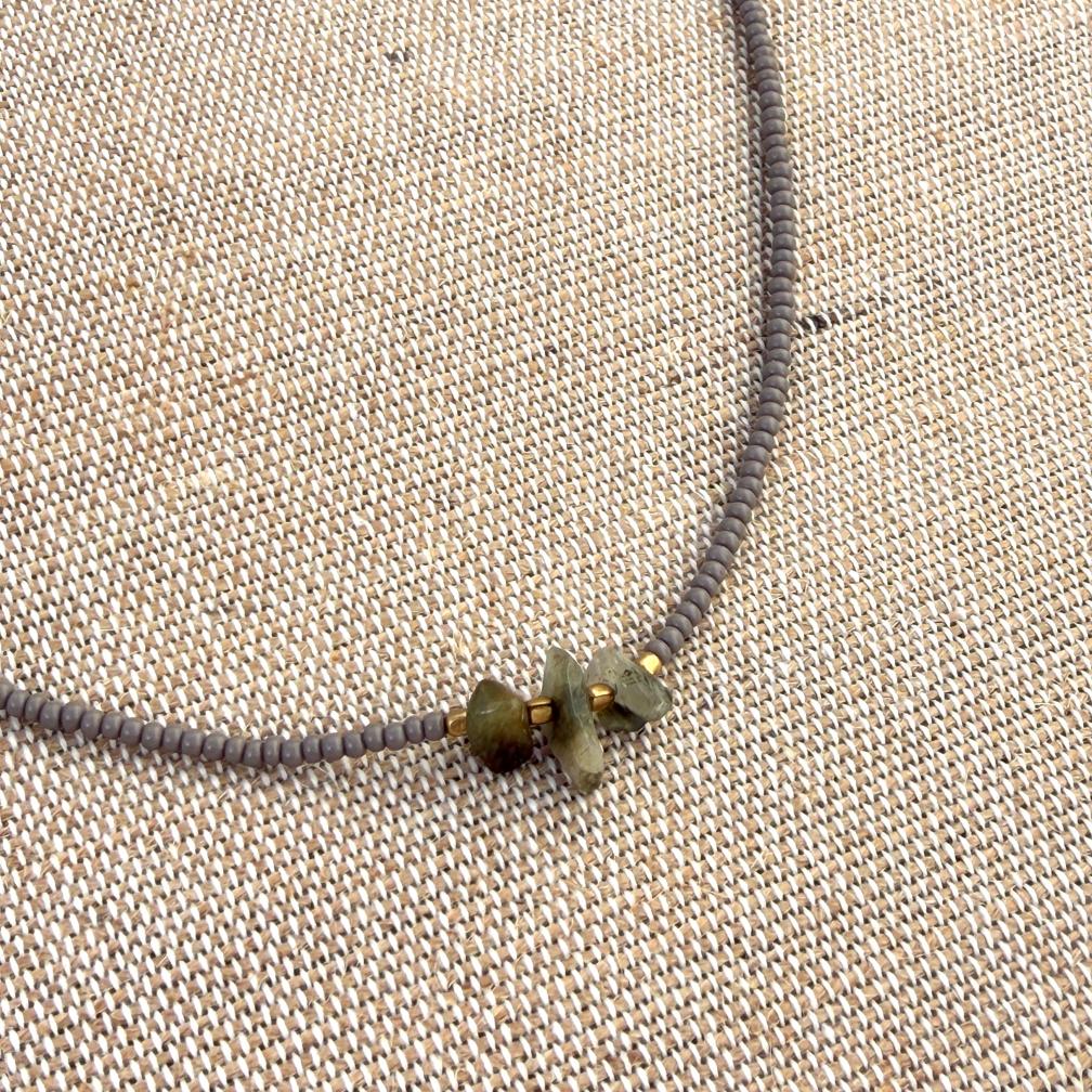 NURI Perlehalskæde m. Labradorite - Antracite