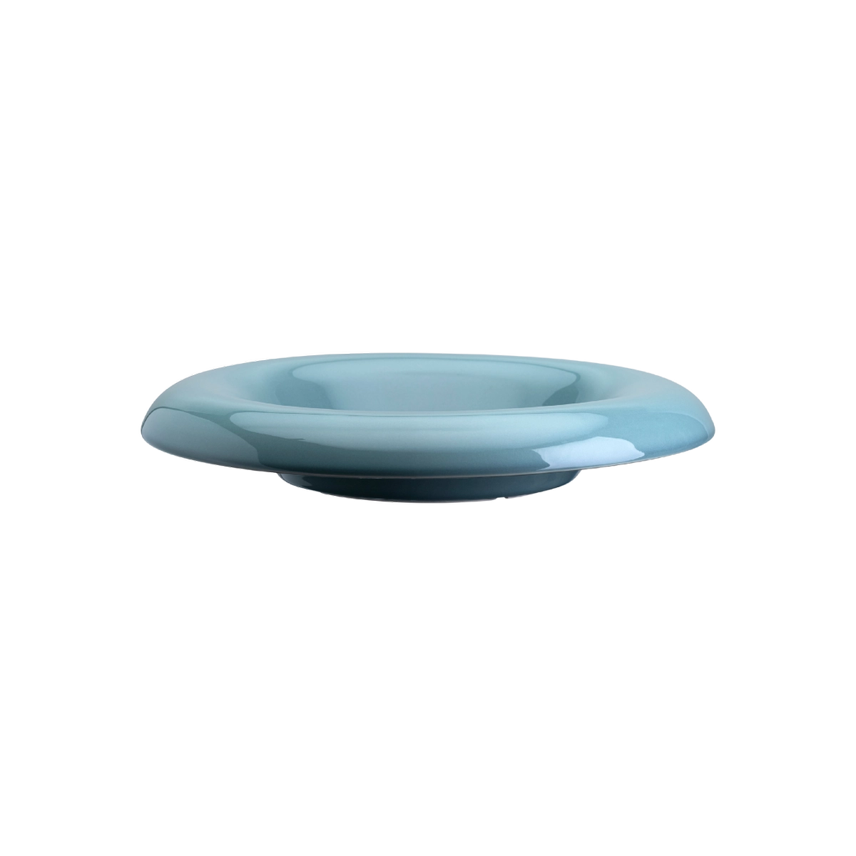 bergs potter lily saucer er en underskål i farven misty blue, som er en blå underskål