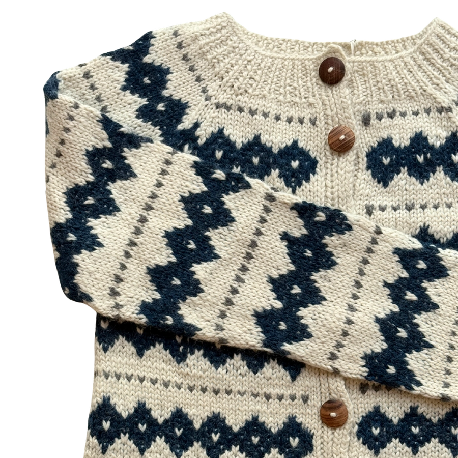 PREORDER Boliviansk Cardigan - 100% Alpachauld - Blå