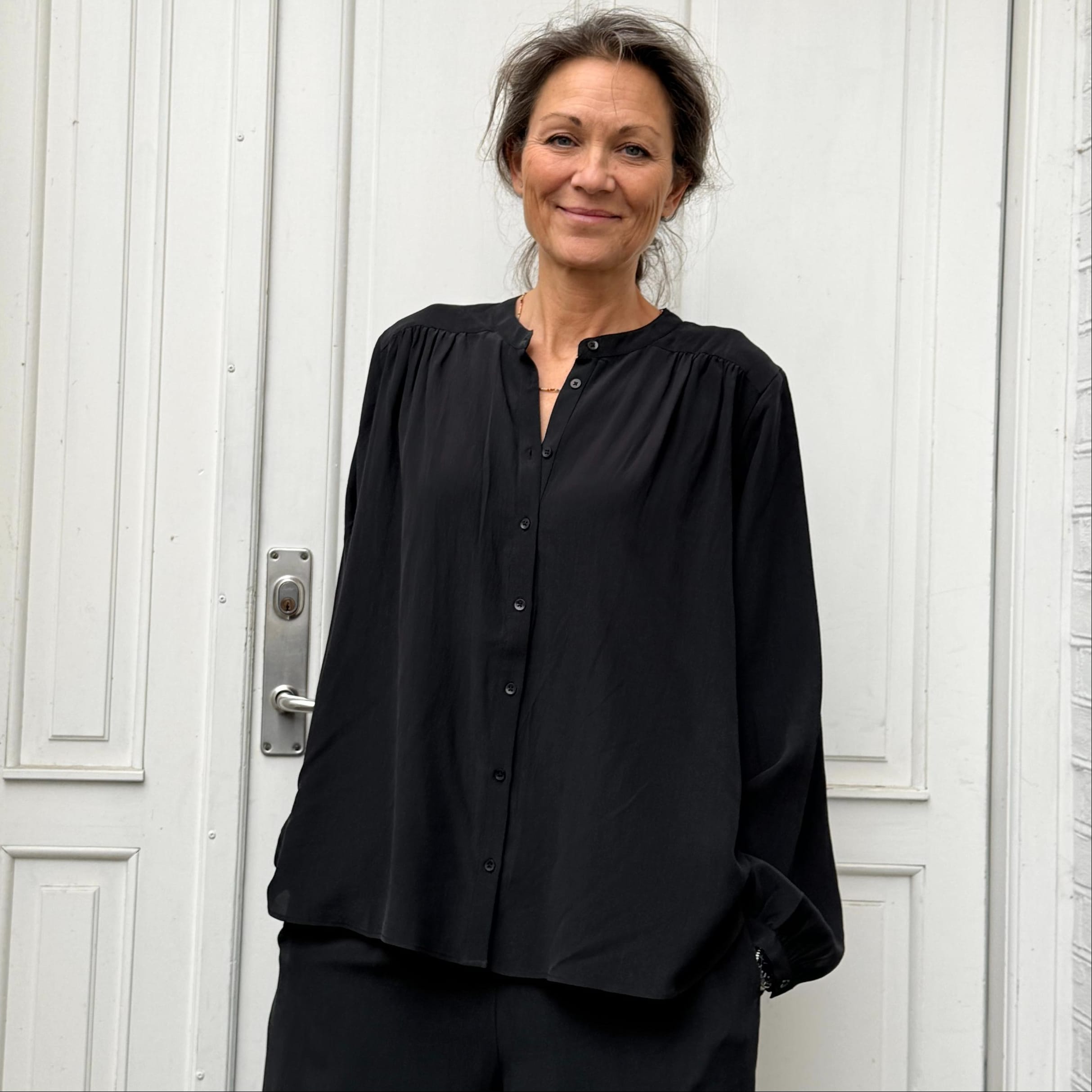 Florence Skjorte - Silke - Black