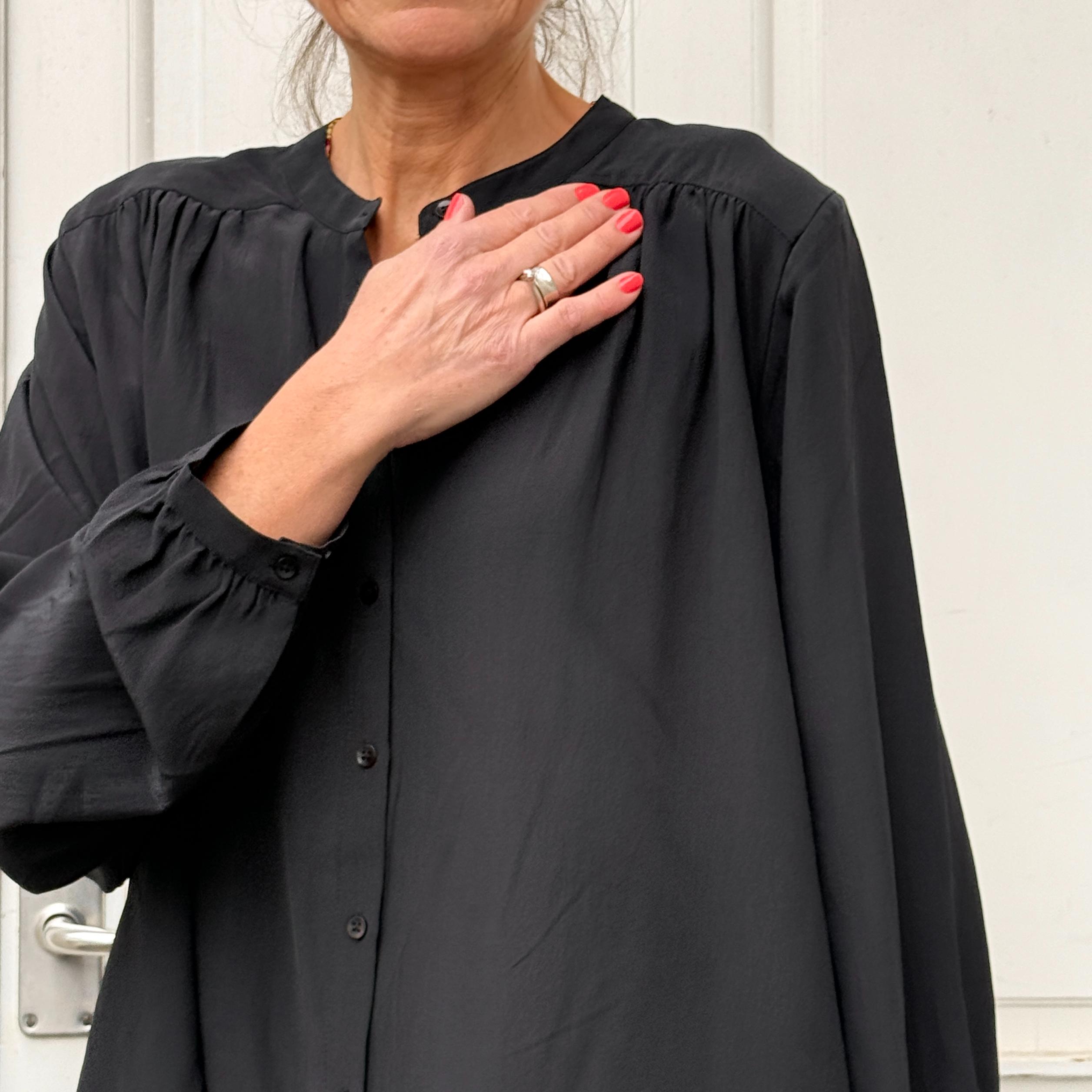 Florence Skjorte - Silke - Black