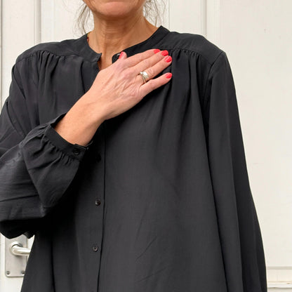 Florence Skjorte - Silke - Black