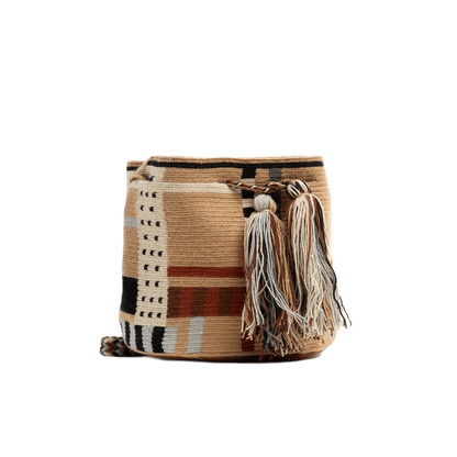 Guanabana tote bag er en lille rund hæklet taske i brune og beige farver