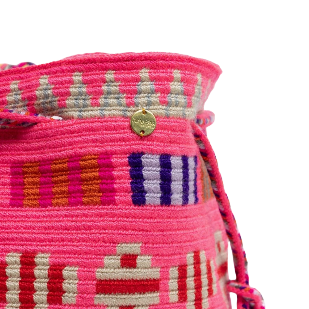 Farverig Guanabana crossbody taske i struktureret tekstil med grafiske detaljer