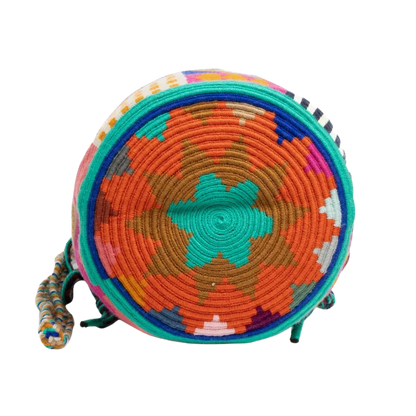 Crossbody taske fra Guanabana i multicolor vævet stof med rund bund og snørelukning