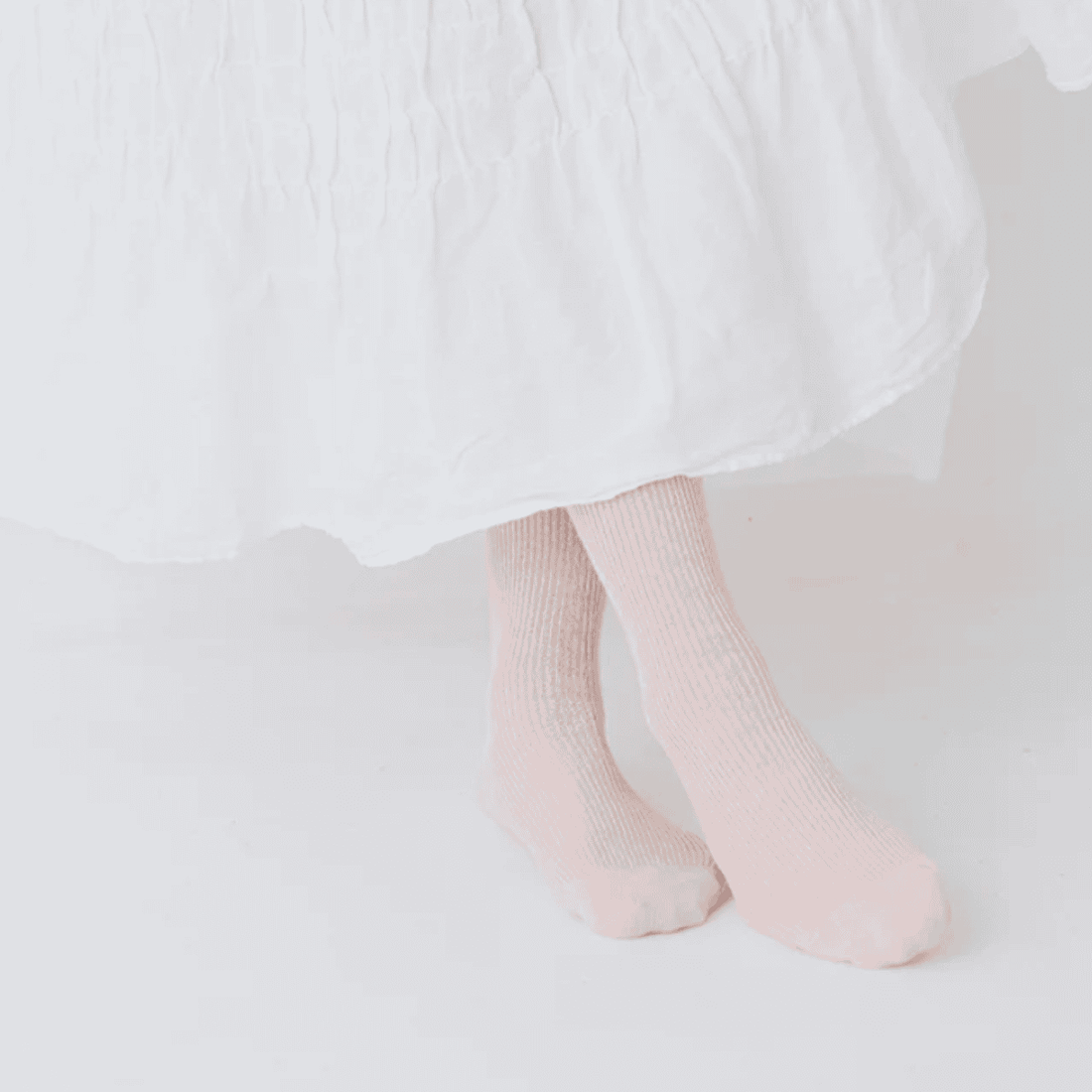 lyserøde strømper fra hakne i hør