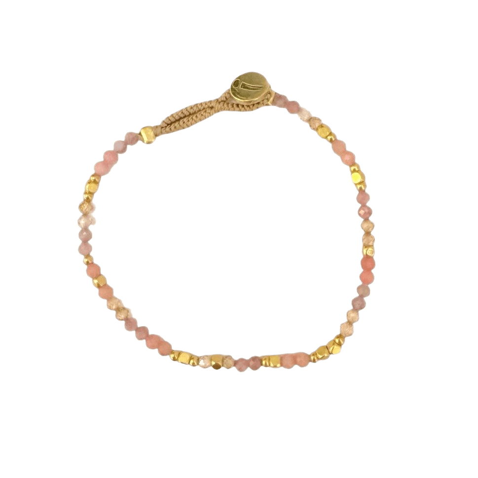 Ibu Jewels Lulu armbånd i mix af lyserøde og gyldne perler med justerbar lukning