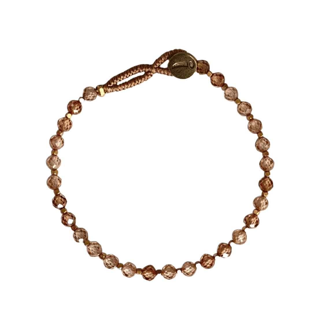 Ibu Jewels armbånd med runde brune perler og små gyldne detaljer