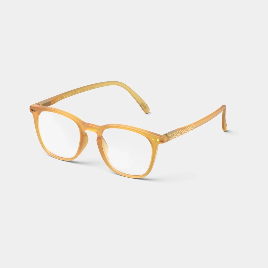 Izipizi læsebrille i model #e og i farven 'golden glow', som er gul
