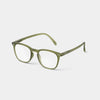 Izipizi læsebrille i modellen #E og i farven 'Tailor Green' er en grøn farve