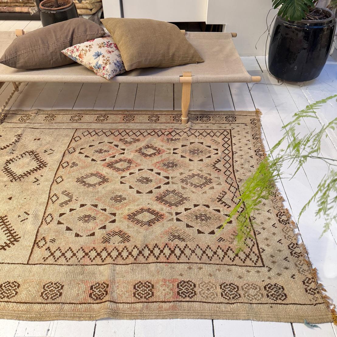 Vintage Marokkansk Gulvtæppe - 