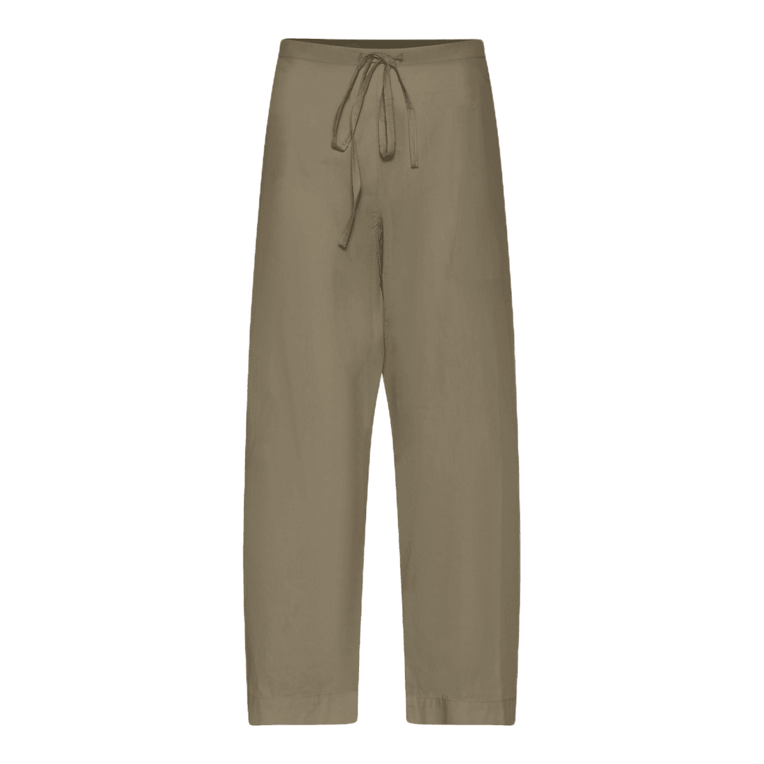 Milano bukserne er en afslappet buks med ekstra stof ved numsen, så den får et hængelook. Disse er i bomuld og i khaki
