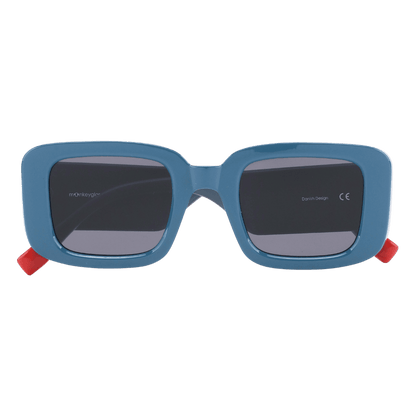 MonkeyGlasses By Sarah Grünewald plie solbrillen er en klassisk aflang brille med lyseblå farver