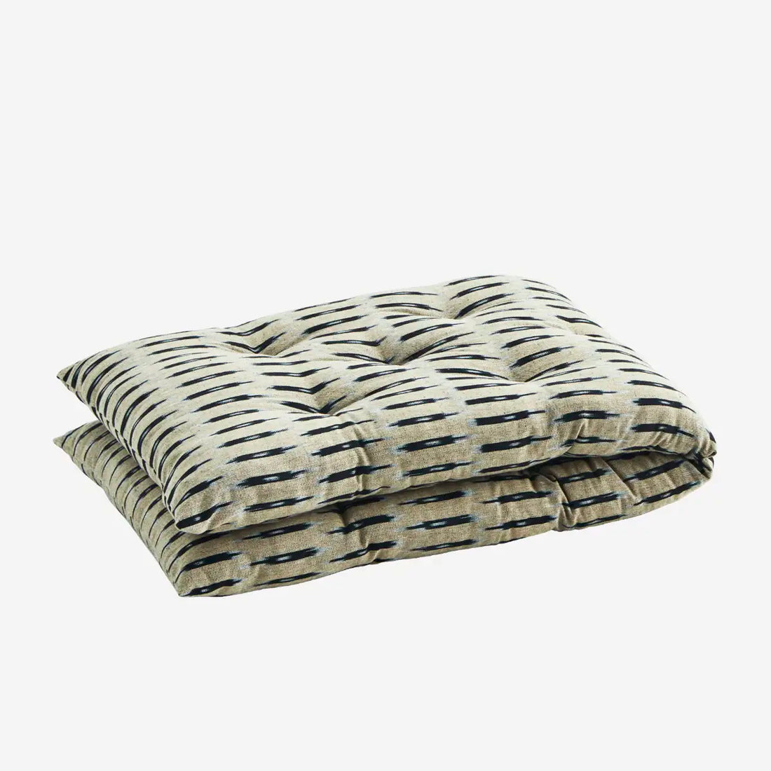 Hynde - 45x125 - IKAT Dark Beige (203)
