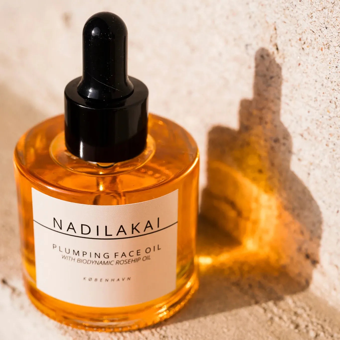 Naturlig ansigtsolie fra Nadilakai med koldpresset hybenkerneolie