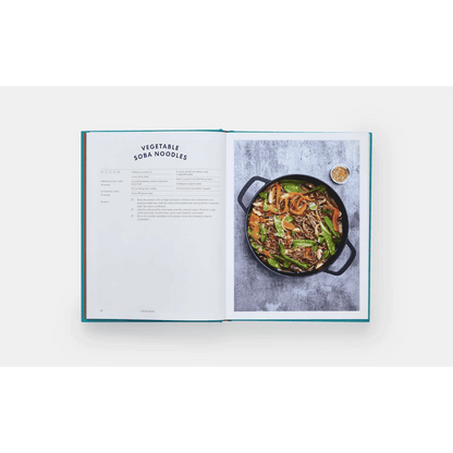Vegetar nudler en af de mange lækre retter fra denne kogebog 