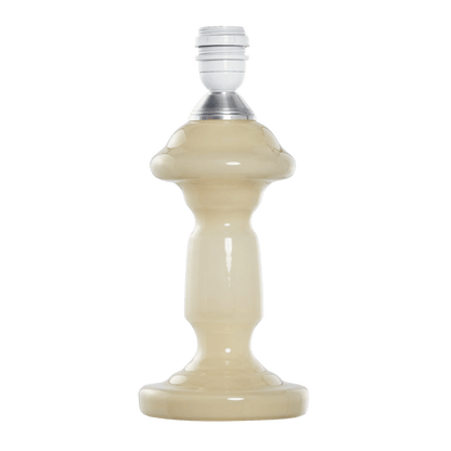 Petro 1 er en klassisk lampe i dansk design. Denne er i farven &