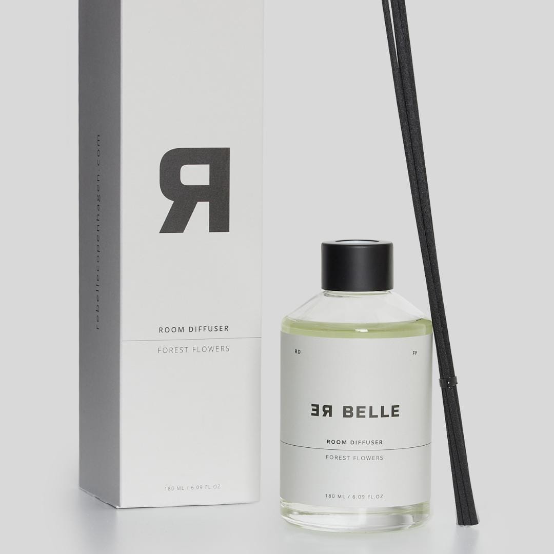 Vælg denne duft diffuser fra Rebelle, hvis du ønsker en mild og let duft, der aldrig bliver tung.