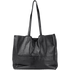 Marlo tasken er en totebag i læder fra ReDesigned. Denne er i farven black, som er en sort læder